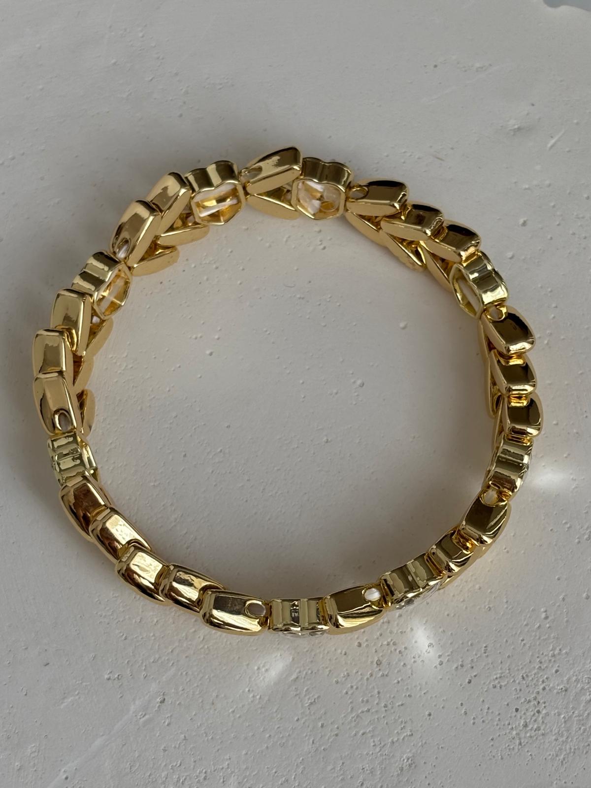 Üçgen Kalp Lastik Bileklik