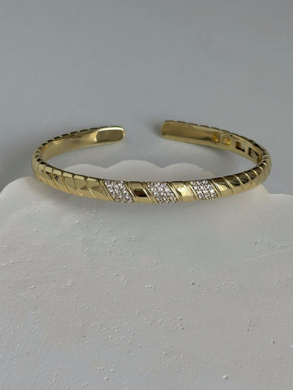 Klasik Kelepçe Bileklik