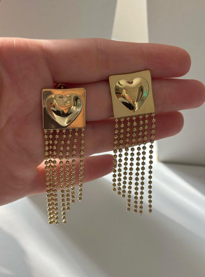 Sallantı Kalp Küpe