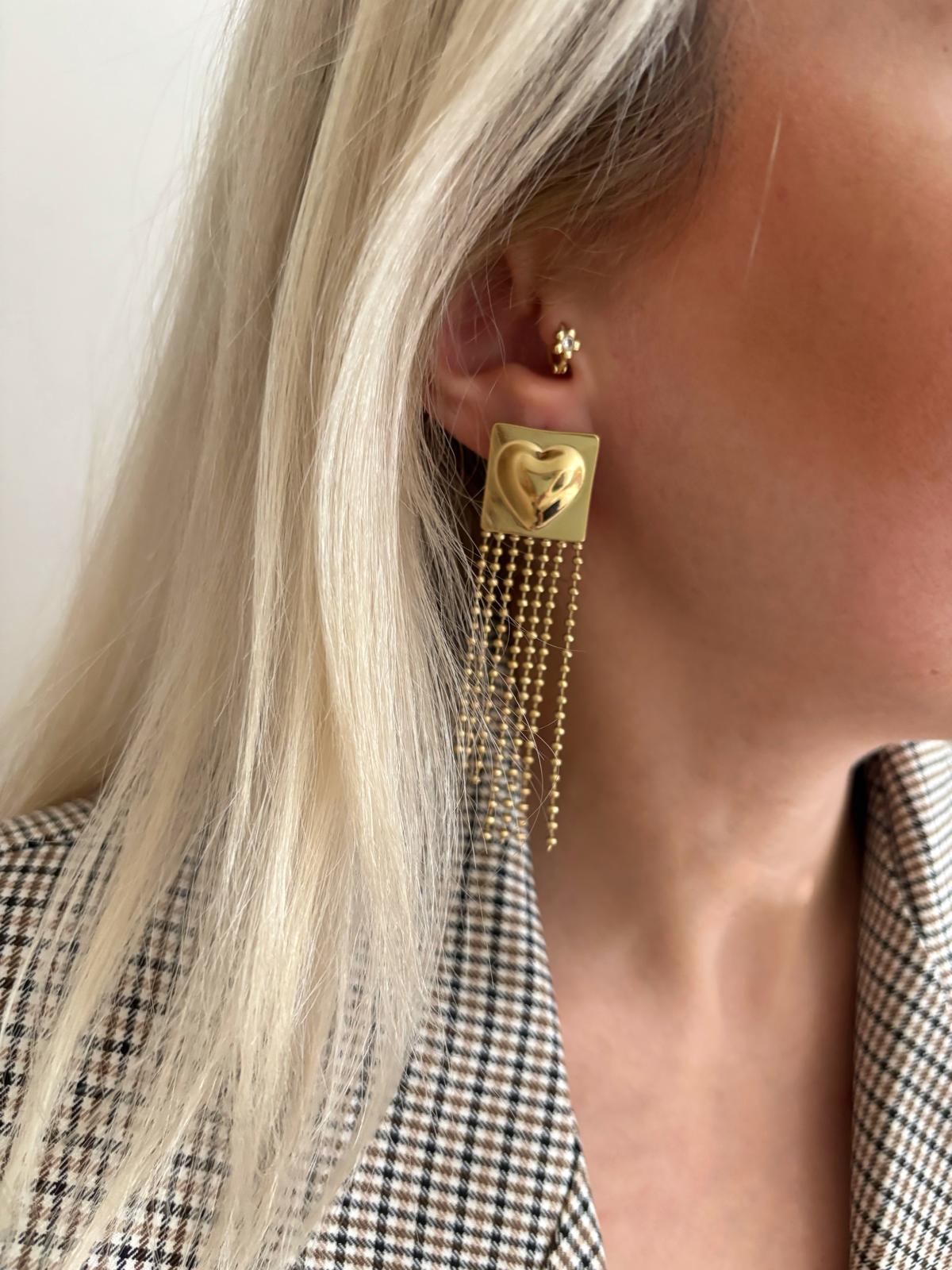 Sallantı Kalp Küpe