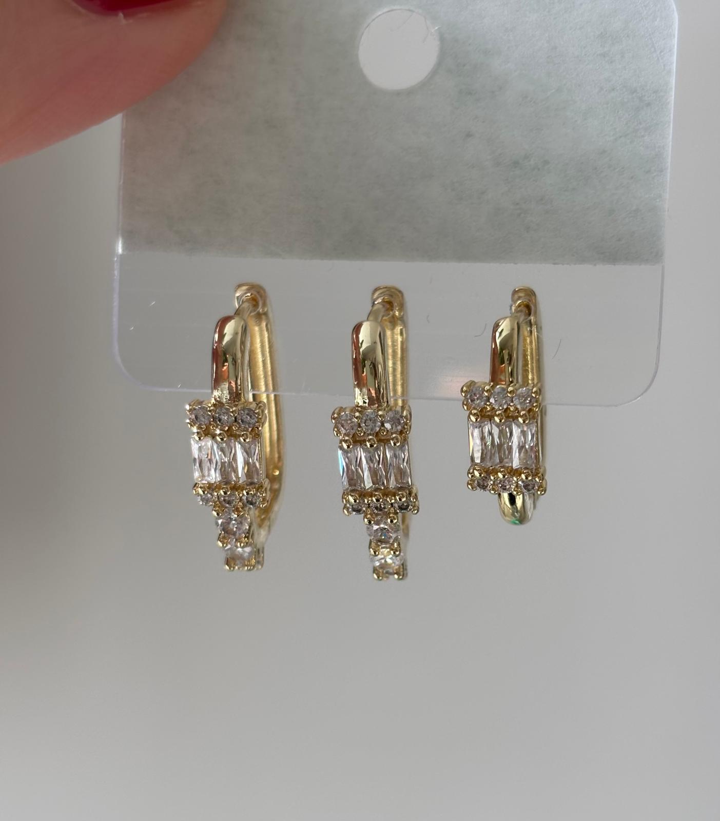 Üçlü Kombin Küpe