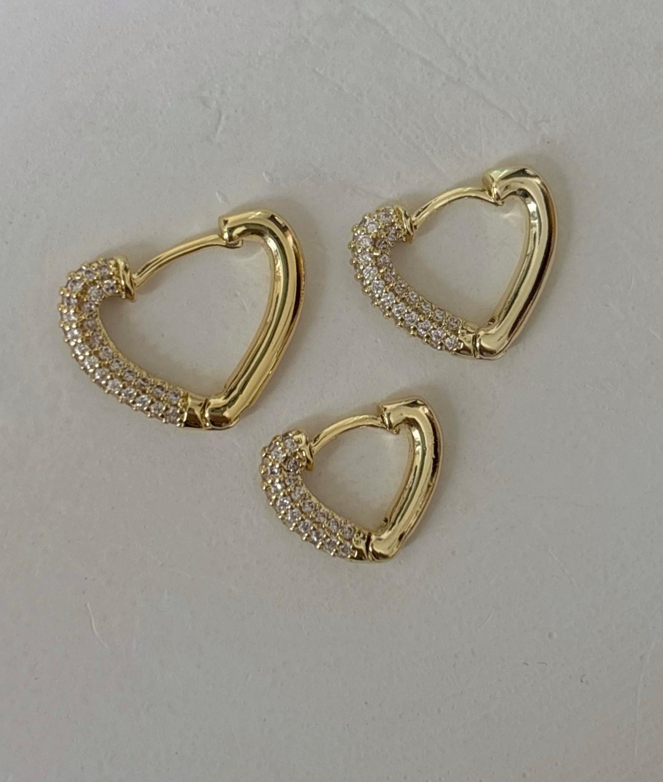 Üçlü Set Kalp Küpe