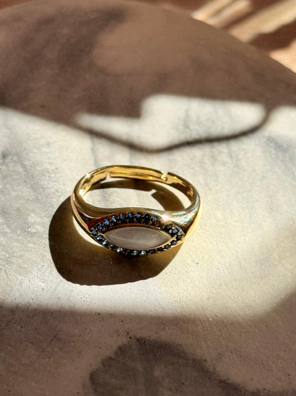 Gold Taşlı Yüzük